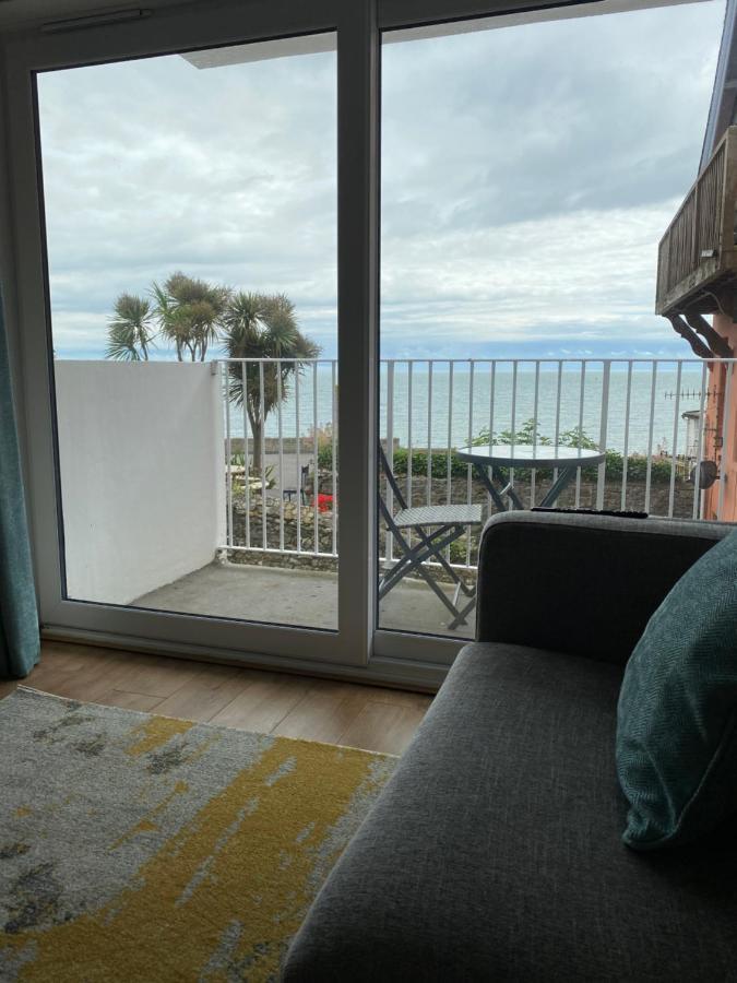 Vitamin Sea With A Sea View And Parking Lyme Regis Buitenkant foto
